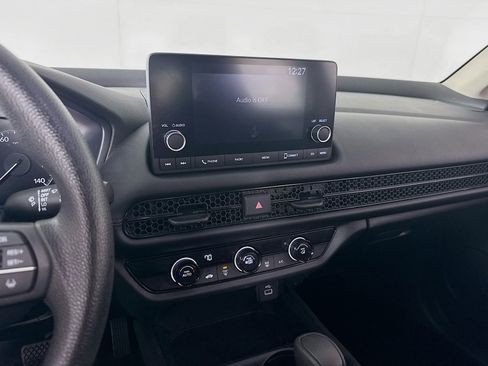 Used 2023 Honda HR-V LX image 15