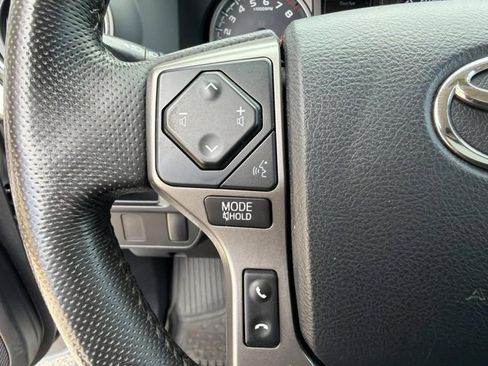 Certified 2017 Toyota Tacoma SR5 w/ Tow Package image 20