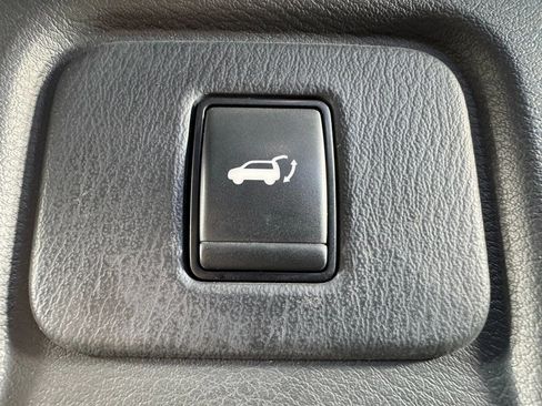 Used 2017 Nissan Murano SL w/ SL Technology Package image 31