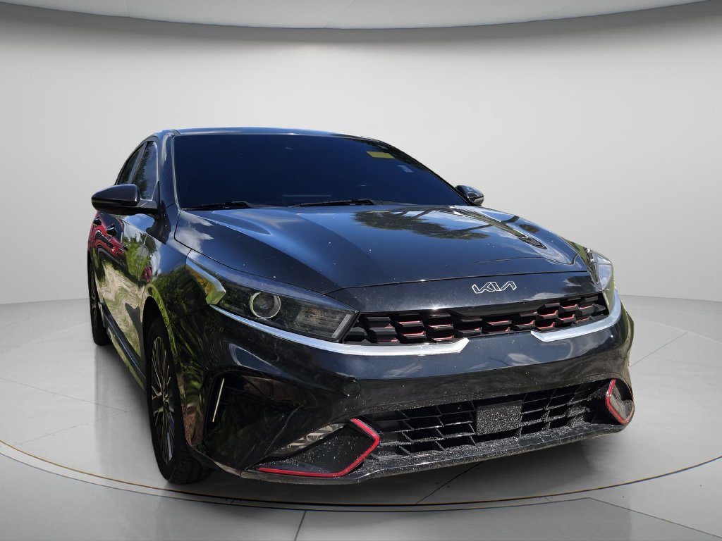 Used 2023 Kia Forte GT-Line w/ GT-Line Premium Package FWD image 4