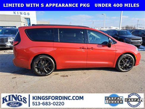 Used 2026 Chrysler Pacifica Limited w/ S Appearance Package image 6