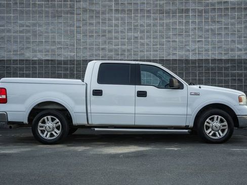 Used 2004 Ford F150 Lariat image 4