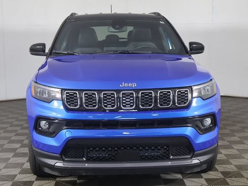 Used 2024 Jeep Compass Limited AWD/4WD image 11