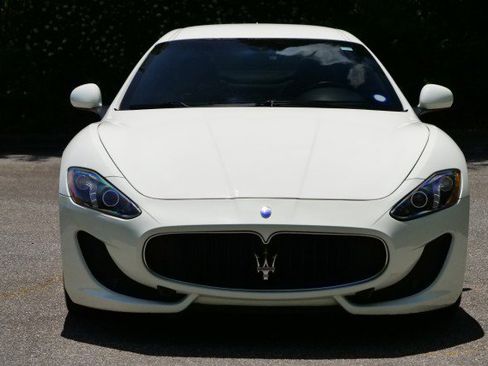 Used 2017 Maserati GranTurismo MC RWD image 5