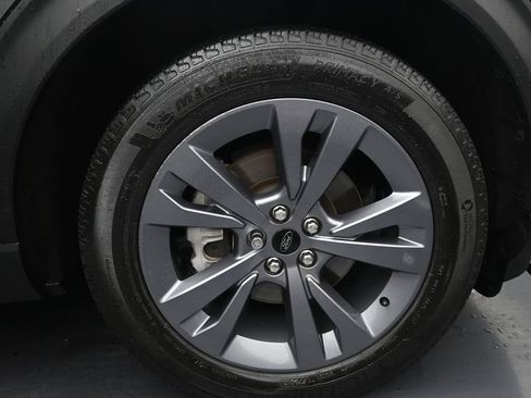 Used 2024 Ford Explorer XLT w/ Equipment Group 202A image 16