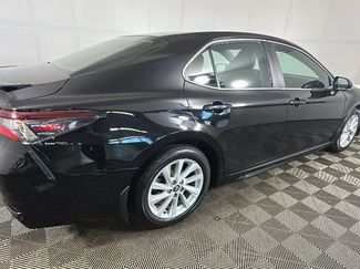 Used 2024 Toyota Camry SE FWD video 2