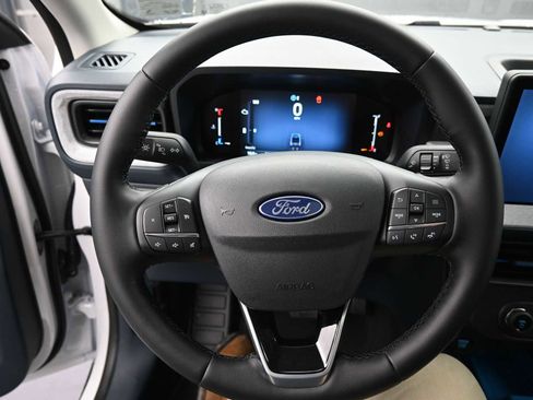 New 2025 Ford Maverick XLT w/ Equipment Group 301A image 25