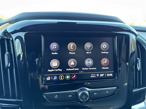 Used 2023 Chevrolet Traverse LS image 17