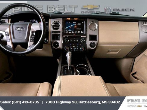 Used 2017 Ford Expedition Limited w/ Equipment Group 301A RWD image 13
