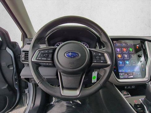 Used 2024 Subaru Outback Premium AWD/4WD image 27