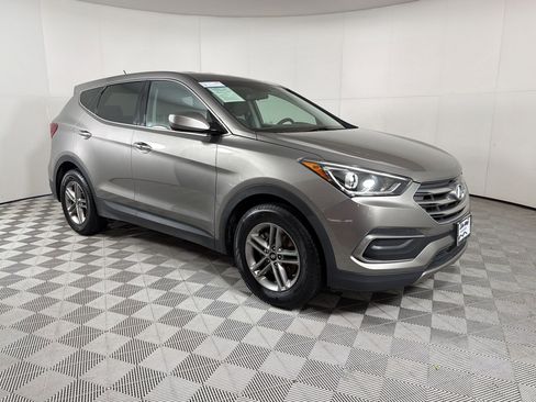 Used 2018 Hyundai Santa Fe Sport FWD image 7
