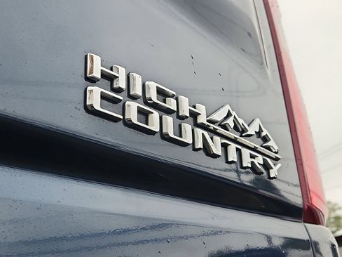 Used 2019 Chevrolet Silverado 1500 High Country w/ High Country Premium Package image 33