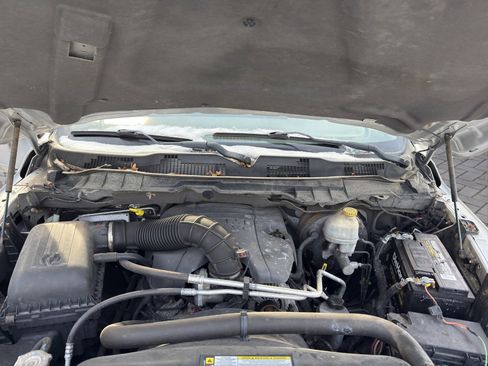 Used 2012 RAM 1500 Express image 21