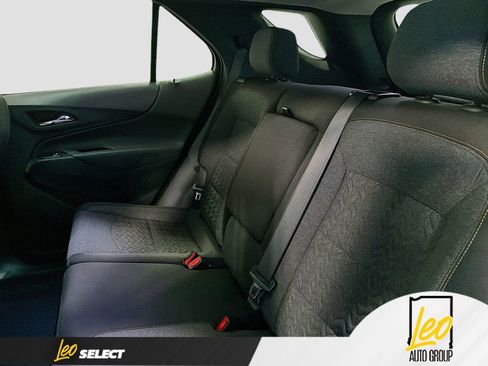 Used 2024 Chevrolet Equinox LT image 23