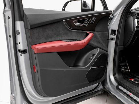 Used 2024 Audi SQ7 Prestige image 36