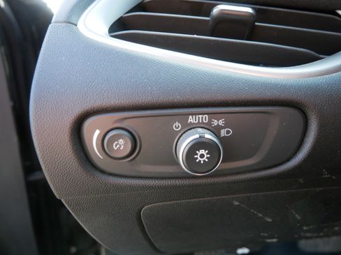 Used 2020 Chevrolet Malibu RS image 22