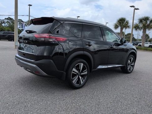 Certified 2023 Nissan Rogue SL FWD image 4