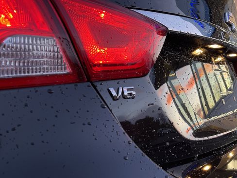 Used 2016 Chevrolet Impala LTZ image 13