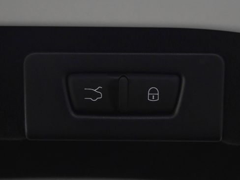 New 2024 Maserati Ghibli Modena image 8