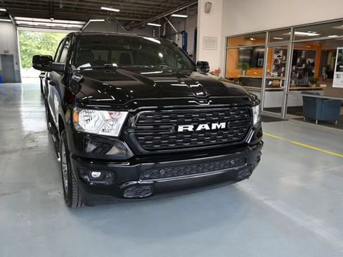Used 2024 RAM 1500 Big Horn AWD/4WD image 3