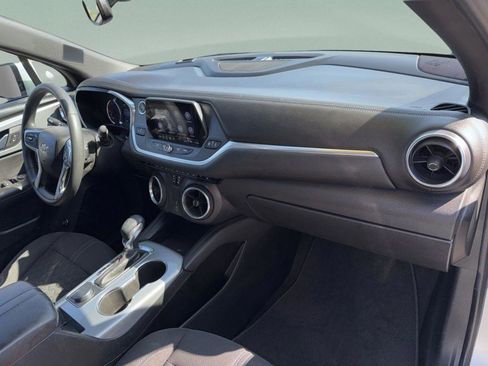 Used 2021 Chevrolet Blazer LT image 24