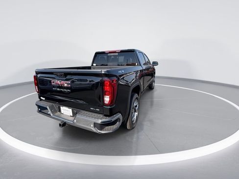 New 2026 GMC Sierra 1500 SLE w/ Preferred Package AWD/4WD image 8