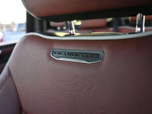 Used 2025 GMC Sierra 2500 Denali Ultimate w/ Max Trailering Package image 24