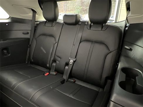 Used 2024 MAZDA CX-90 Plug-In Hybrid w/ Preferred image 23