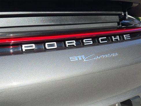 Used 2021 Porsche 911 Carrera image 37