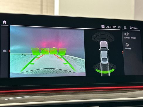 Certified 2022 BMW 540i 540i w/ Convenience Package image 23