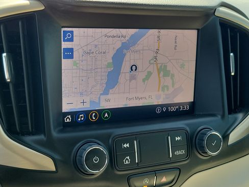 Used 2023 GMC Terrain Denali w/ Denali Premium Package AWD/4WD image 26