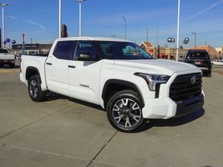 Used 2024 Toyota Tundra SR5 w/ SR5 Convenience Package video 2