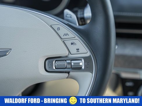 Used 2024 Genesis G80 image 29