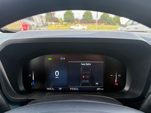 Used 2025 Ford Maverick XL w/ Equipment Group 101A AWD/4WD image 19