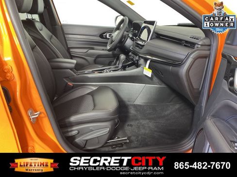 Used 2026 Jeep Compass Latitude AWD/4WD image 31