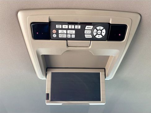 Used 2016 Honda Odyssey SE image 25