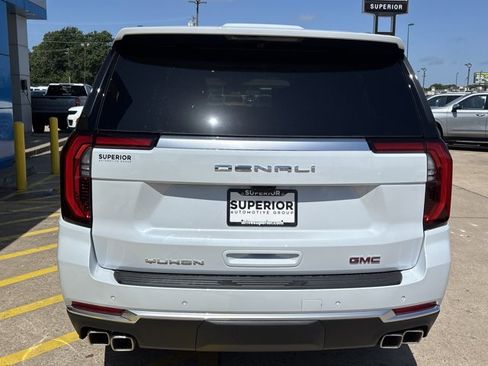 New 2026 GMC Yukon XL Denali w/ Denali Reserve Package AWD/4WD image 4