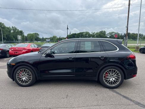 Used 2011 Porsche Cayenne Turbo AWD/4WD image 8