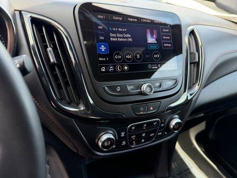 Used 2023 Chevrolet Equinox RS w/ RS Leather Package FWD image 24