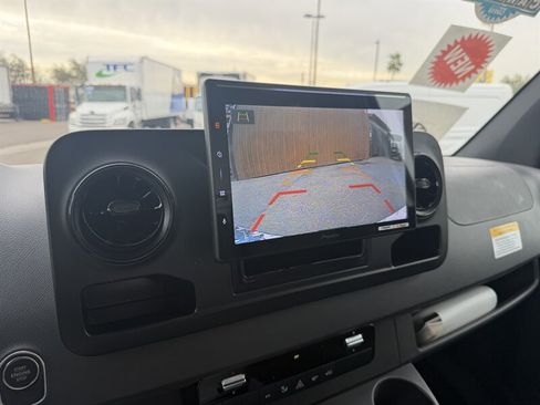 Used 2023 Mercedes-Benz Sprinter 3500 image 13