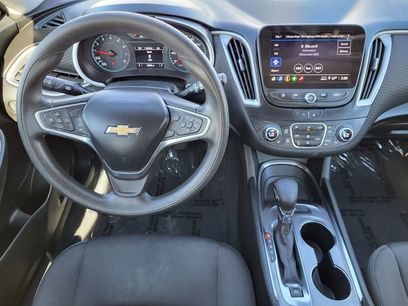Used 2023 Chevrolet Malibu LT