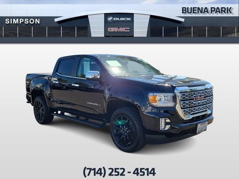 Used 2022 GMC Canyon Denali w/ Denali Black Edition Package AWD/4WD image 2