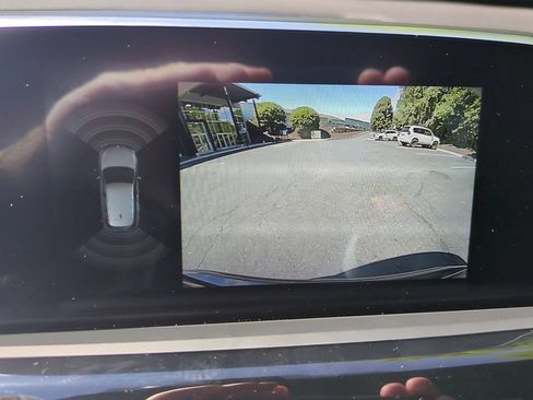 Used 2018 BMW X1 xDrive28i AWD/4WD image 16