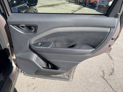 Used 2025 Subaru Forester Touring image 14