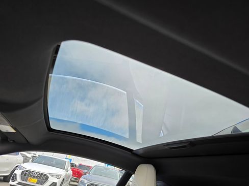 Used 2023 Jaguar F-TYPE Coupe image 6