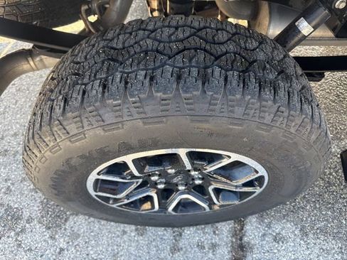 Used 2022 Ford F150 XLT w/ Equipment Group 302A High image 23