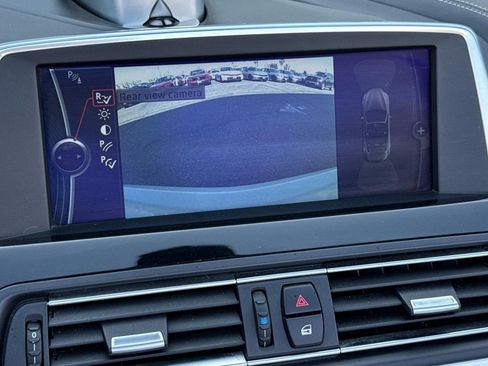 Used 2013 BMW M6 Convertible RWD image 26