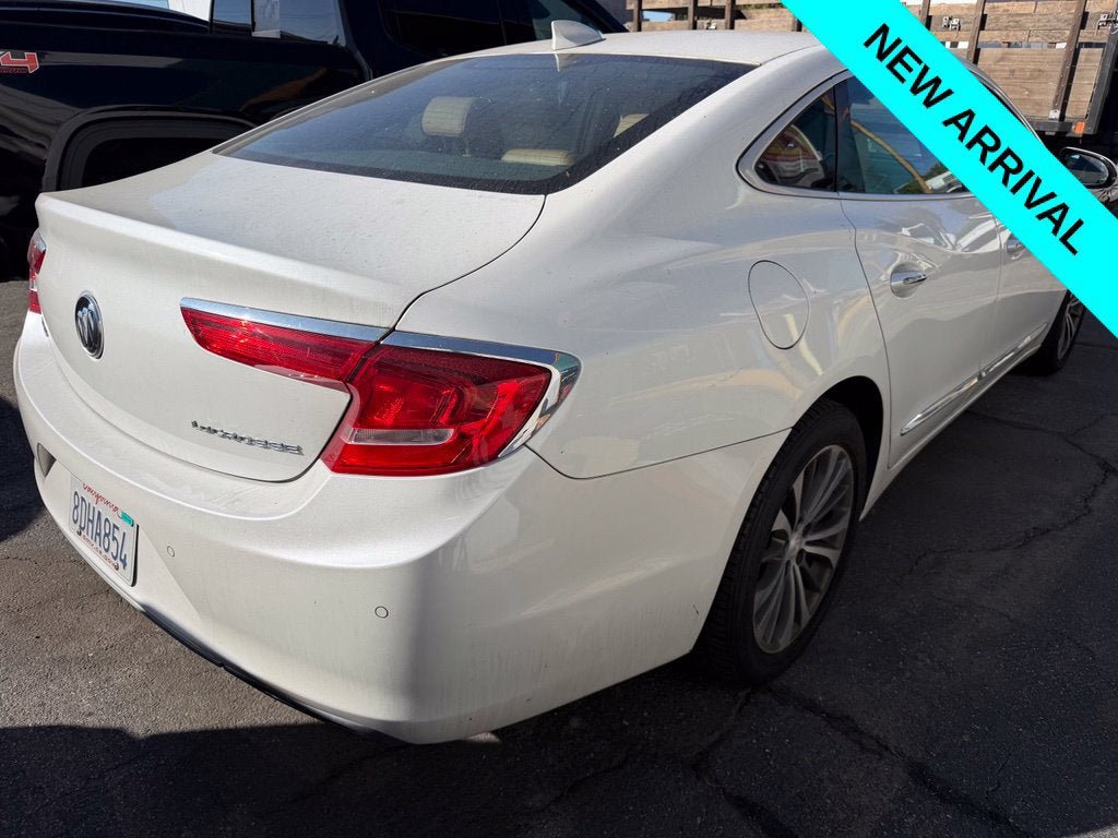 Used 2017 Buick LaCrosse Premium FWD image 3