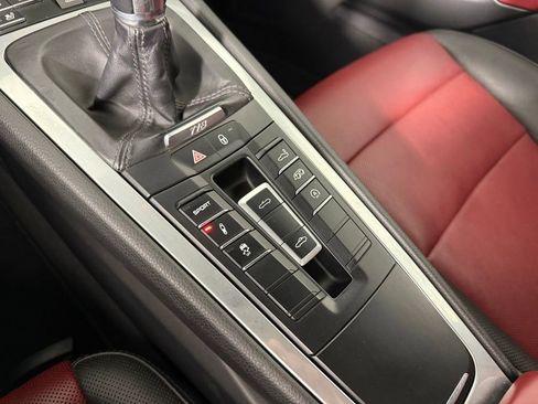 Used 2017 Porsche 718 Boxster S RWD image 26