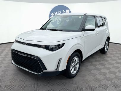 Certified 2025 Kia Soul LX w/ LX Technology Package